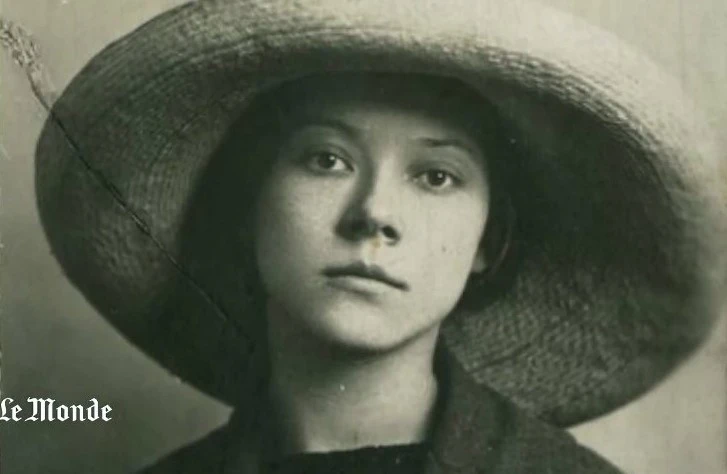 Asja-Lacis-Hut1.jpg?type=w773