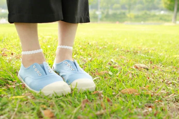 SNS 마케팅 흰색 웨이브1.png