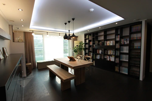 RKz6igzEbbAIsXVoqVT-xe0yd_Q