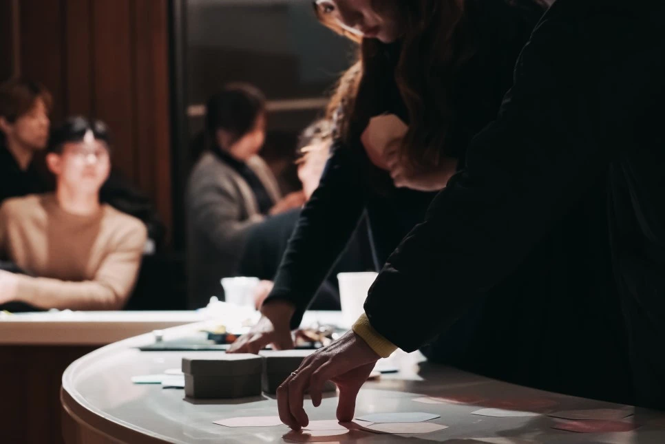 1119_SocialClub044.jpg?type=w966