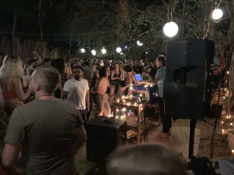 IMG_6316.jpg?type=w773