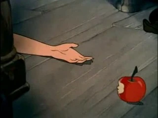 백설공주 독사과.jpeg