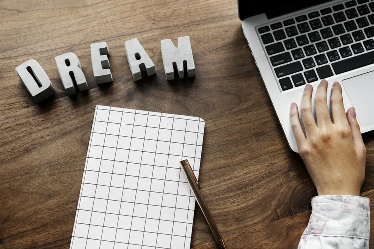 photo-1521798639664-03c920e53085.jpg?type=w773