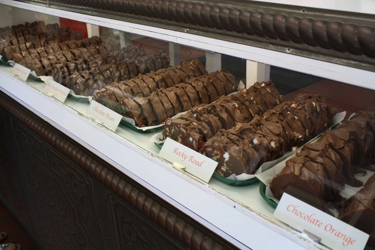 164211514E38E5C9035251