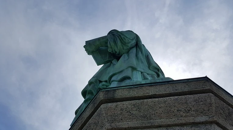 264102485809105916ACD5