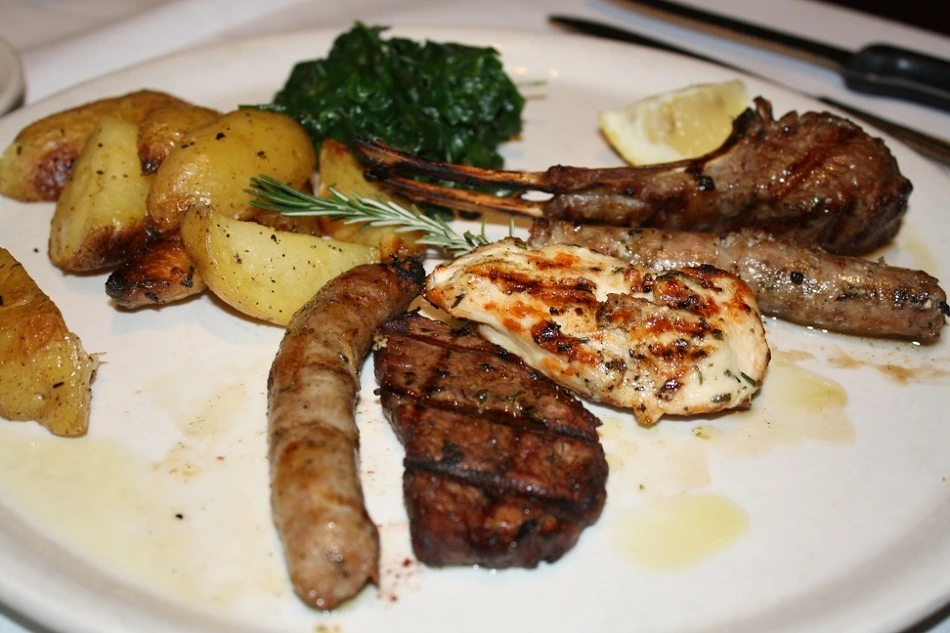 247FD33B5340DA0D28DA9E