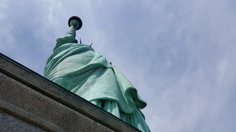 27600D4A58090F2A12DAA6