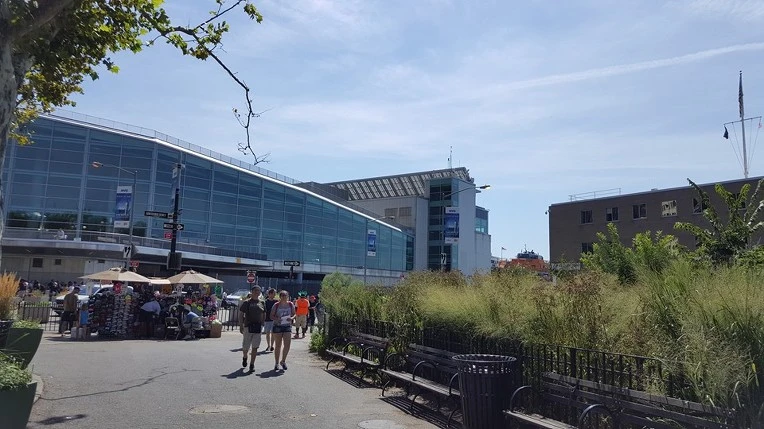 2542763858090EDE294B1A