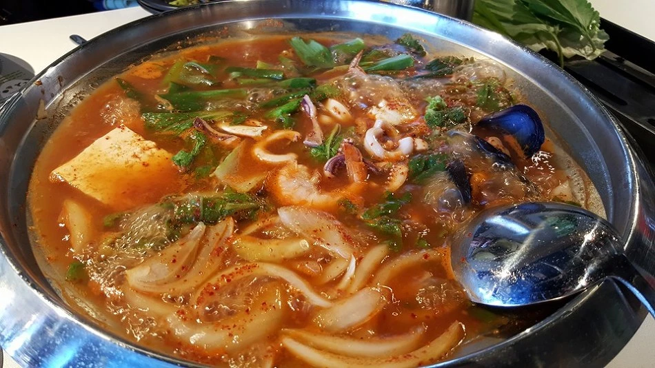 22670D4C5615759D178F82