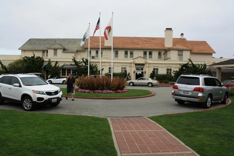 135023534E42BA1E1AFF94