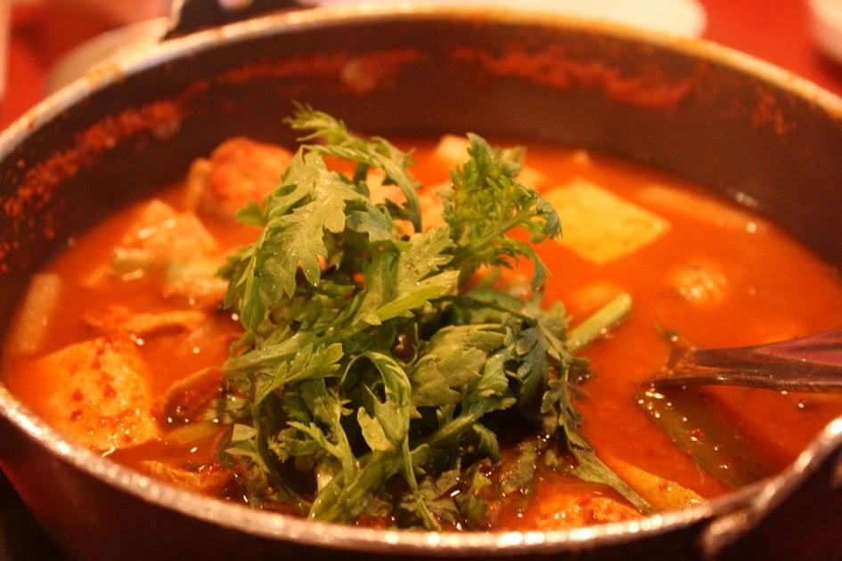 242F6E4855D8096E17E8D7