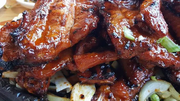 2352393C592DE64D36D5CB