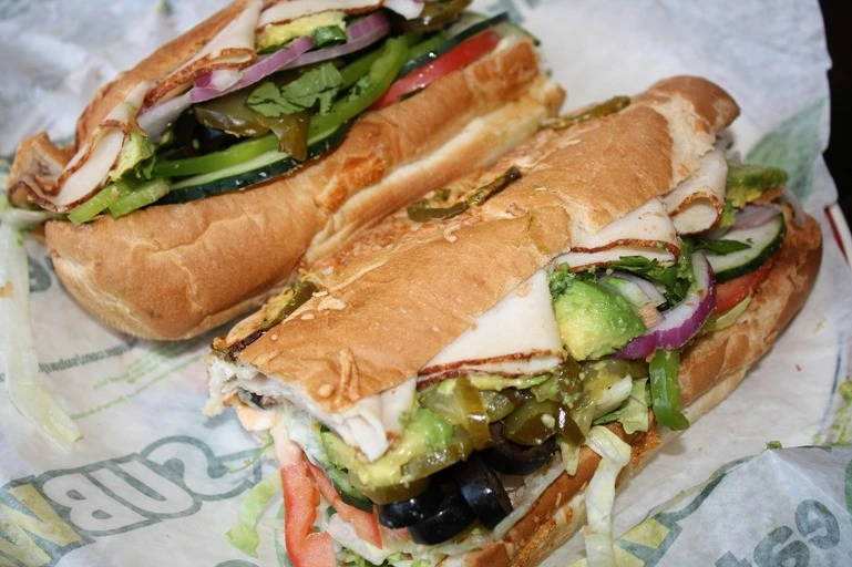 1569C2484DEED99E1F1B21