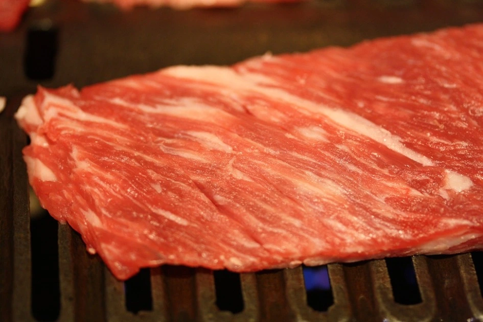 23352B395690B83B181941