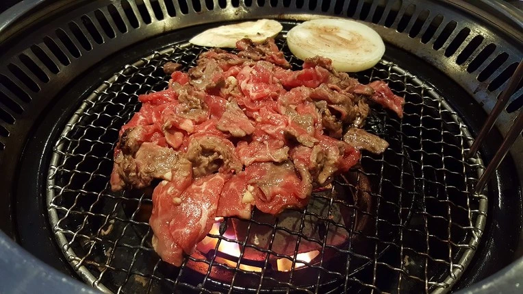 2719E9375728E8EB08AAE6