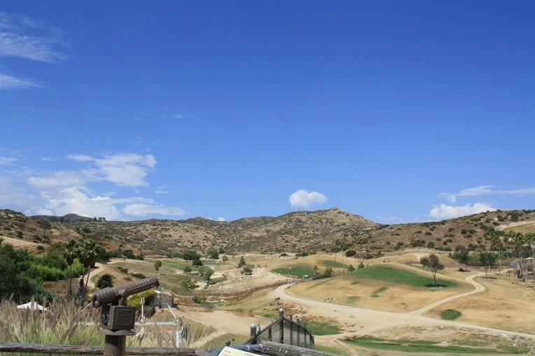 16048A3F4E12AEF31E1C56