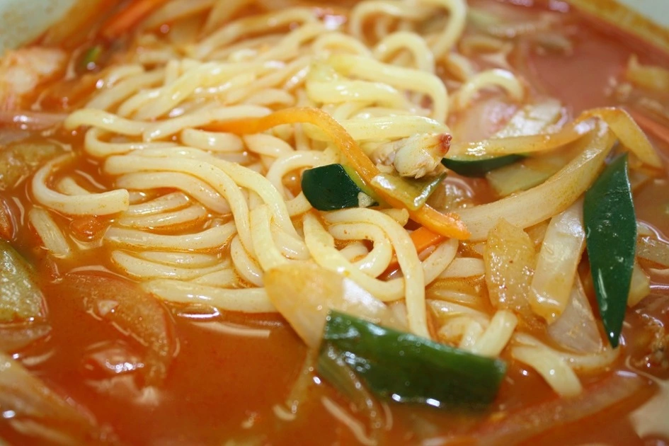 23613E3853375759271678