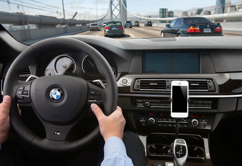 siri_eyes_free_bmw.png?type=w1200