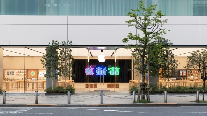 Apple_Store_Exterior_Tokyo_Shinjuku_04042018.jpg?resize=825%2C464