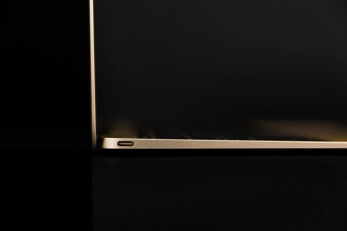 macbook-usb-c.jpg?type=w1200