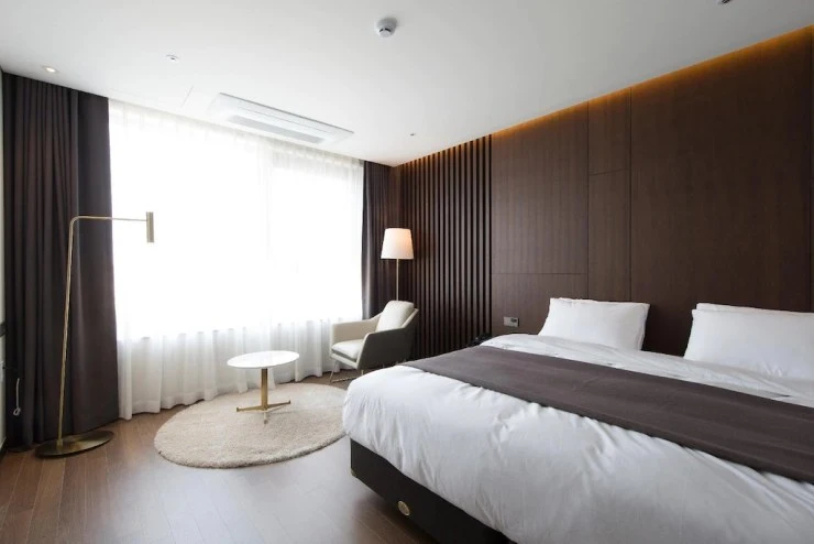 r2-3.jpg?resize740%2C494ssl1