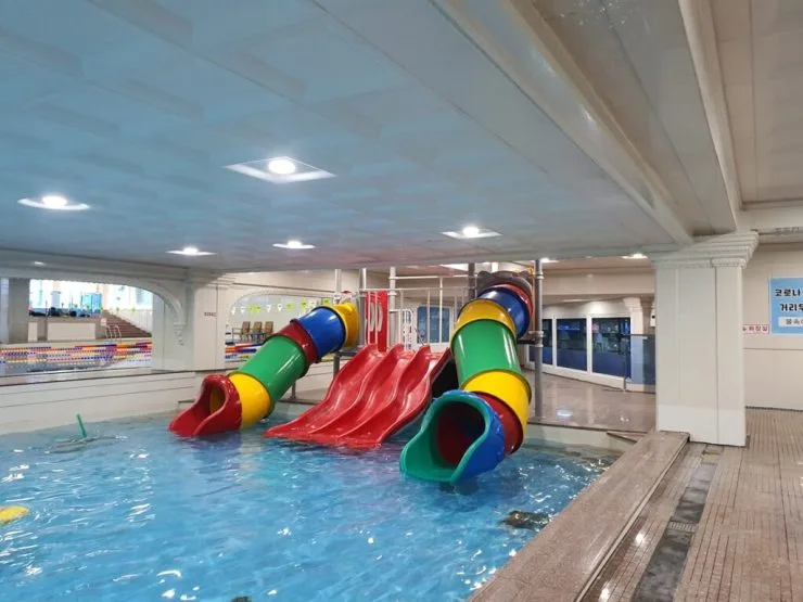 d-pool2-1024x768.jpg?resize740%2C555amp;ssl1