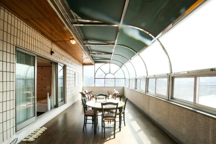 ed-fam4.jpg?w=740&ssl=1