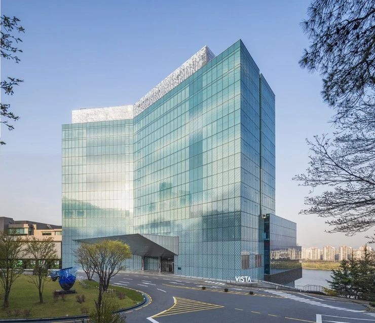 v.jpg?resize740%2C637ssl1