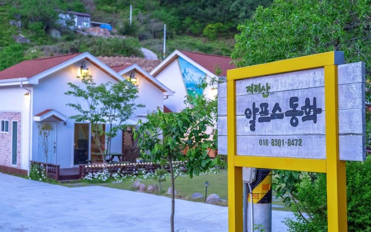 a-exx.jpg?fit740%2C463ssl1