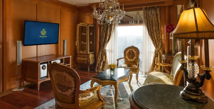 is.jpg?resize740%2C377ssl1