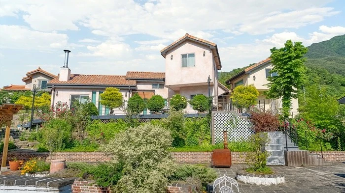 o-exx-2.jpg?w740ssl1