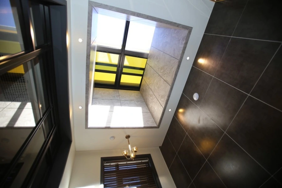 호텔로얄  (6).jpeg