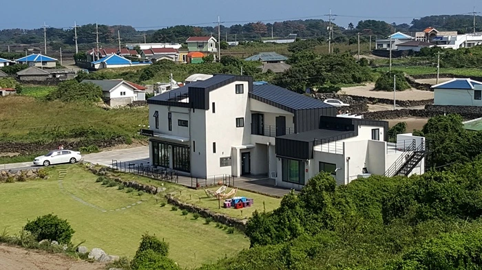 br-1.jpg?w740amp;ssl1