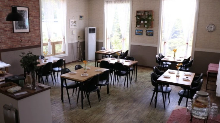 aab-1.jpg?resize740%2C415amp;ssl1