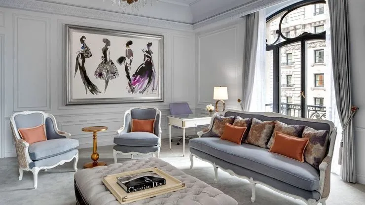 000250-05-3-dior%20suite%20living%20room.jpg?w=740&ssl=1