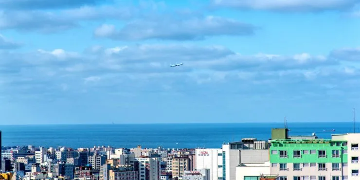 r-roof2-1024x512.jpg?resize740%2C370ssl1