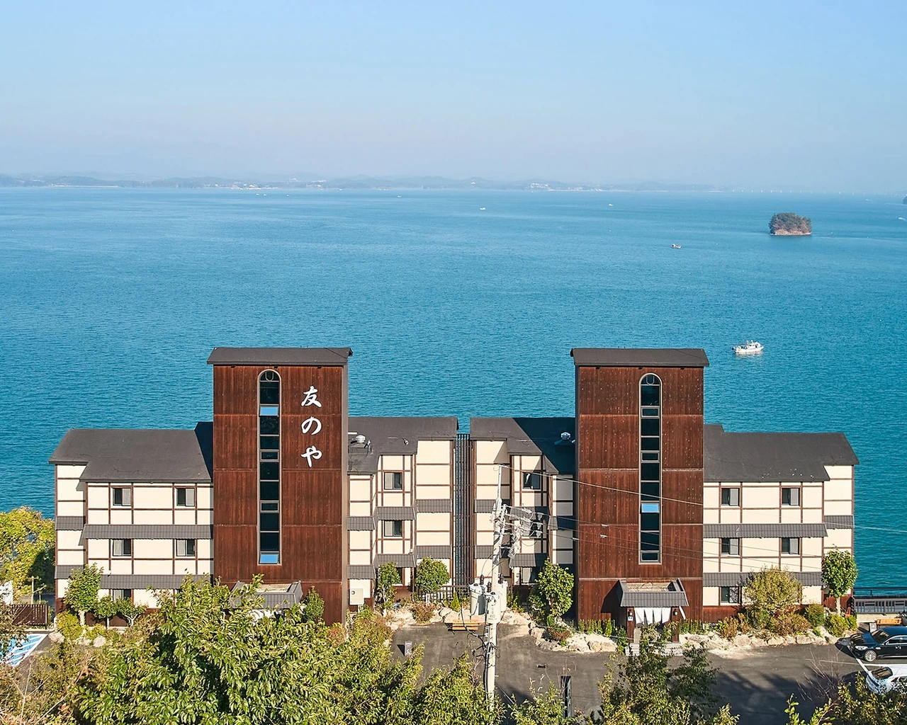 4_남해숙소1_토모노야 시그니처료칸 남해 (1).jpeg