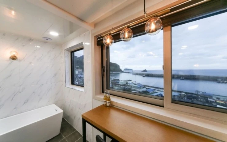 ul-main.jpg?w=740&ssl=1