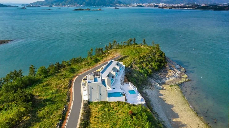 g-2.jpg?resize740%2C416ssl1