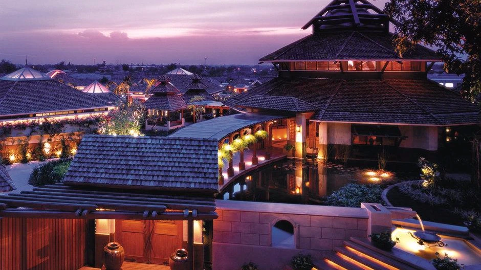 beach-beachfront-exterior-luxury.jpeg?w=940&amp;h=600&amp;dpr=1