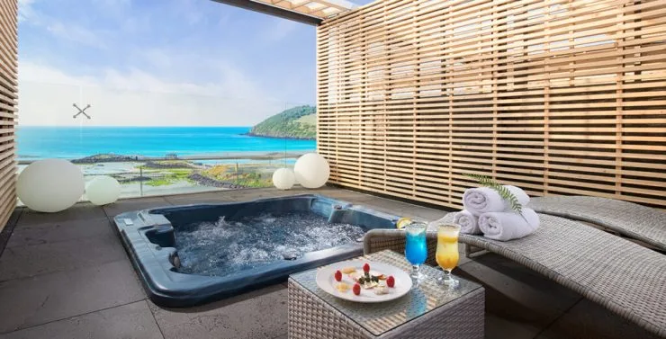 u-spa-1024x521.jpg?resize740%2C377amp;ssl1