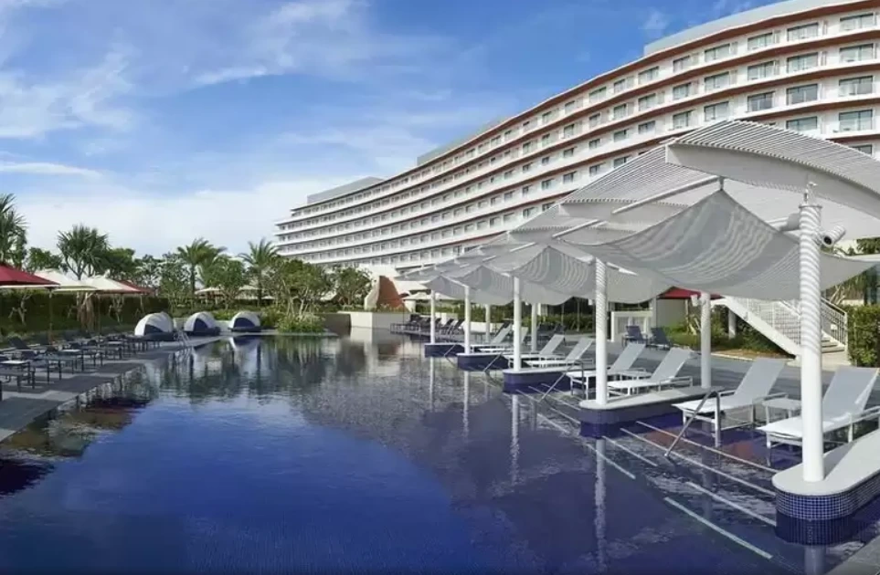 hilton okinawa chatan.PNG