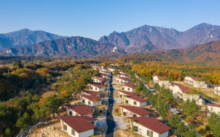 k-exxx-1024x637.jpg?resize=740%2C460