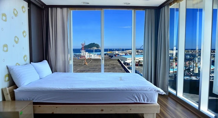 b-25.jpg?resize740%2C401amp;ssl1