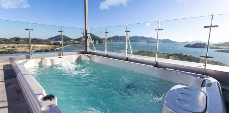 Jacuzzi02-1024x509.jpg?resize740%2C368amp;ssl1