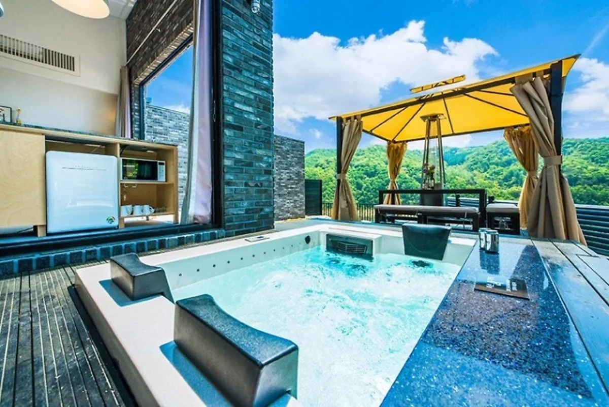 599f8c6a67c621.92157281.jpg?type=w1200