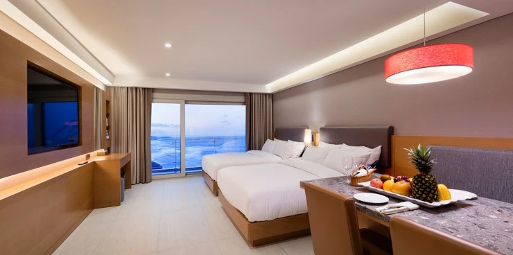 gang2.jpg?resize740%2C368amp;ssl1