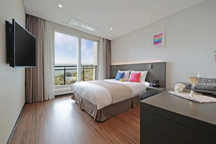 a2-4-1024x683.jpg?resize740%2C494ssl1