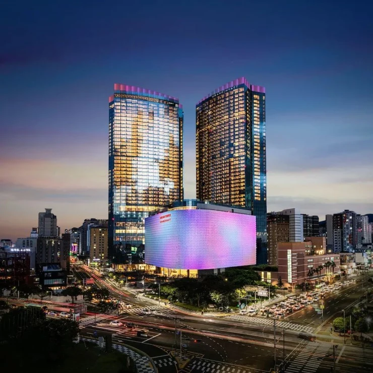 43bca3a05c7a184dc0cdb6aef8dc6ea9-1024x1024.webp?resize740%2C740amp;ssl1