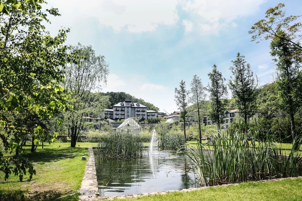 2_이천숙소_1에덴 파라다이스호텔 (1).jpeg